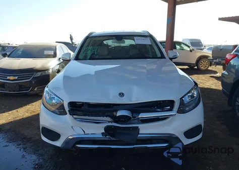 2019 Mercedes-Benz Glc 300 from USA, damaged, VIN WDC0G4JB2KF562382